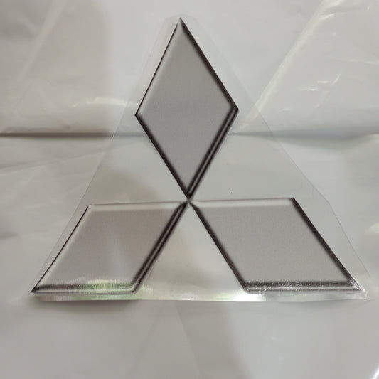 Emblema Mitsubishi Montero 90s-80s CROMADO